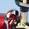 Hurom DA-1000 vínový/červený - horizontální šnekový odštavňovač